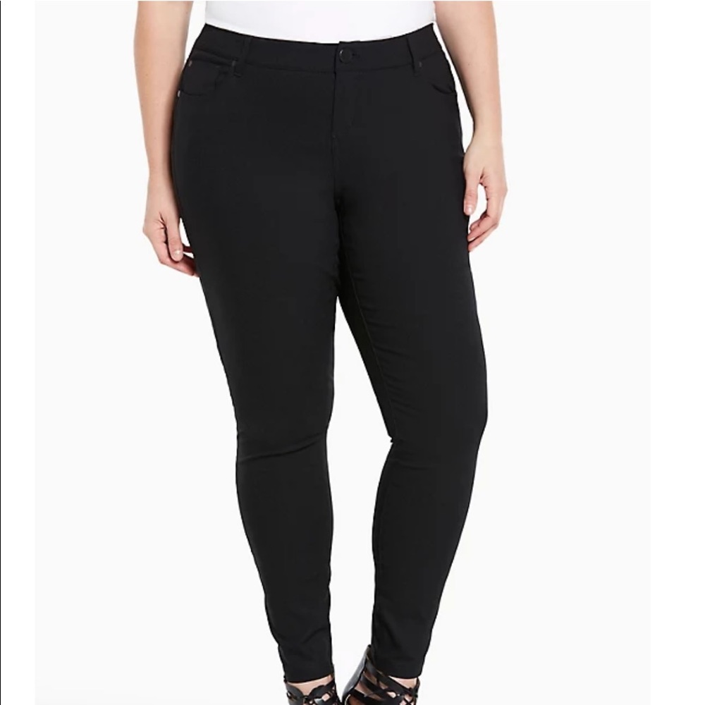 Studio Ponte Stretch Skinny Pants Size 16